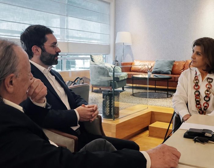 Αυτά συζητήσαμε με τη Μαρία Ολγκίν – Η νεκρή ΔΔΟ, η βολεμένη «κοινωνία των πολιτών» και η ισχνή παρουσία του ΟΗΕ στην Κύπρο – Άρθρο στο philenews.com